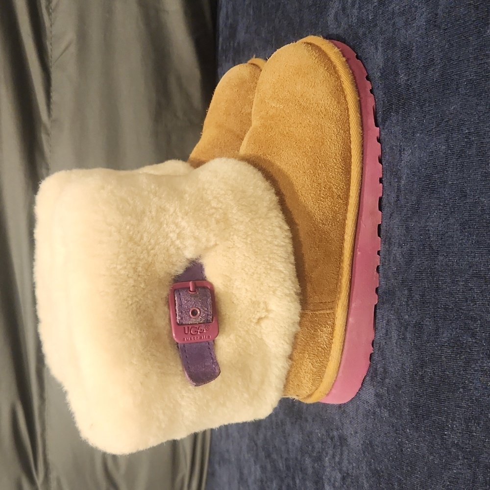 Girl's UGG Boots